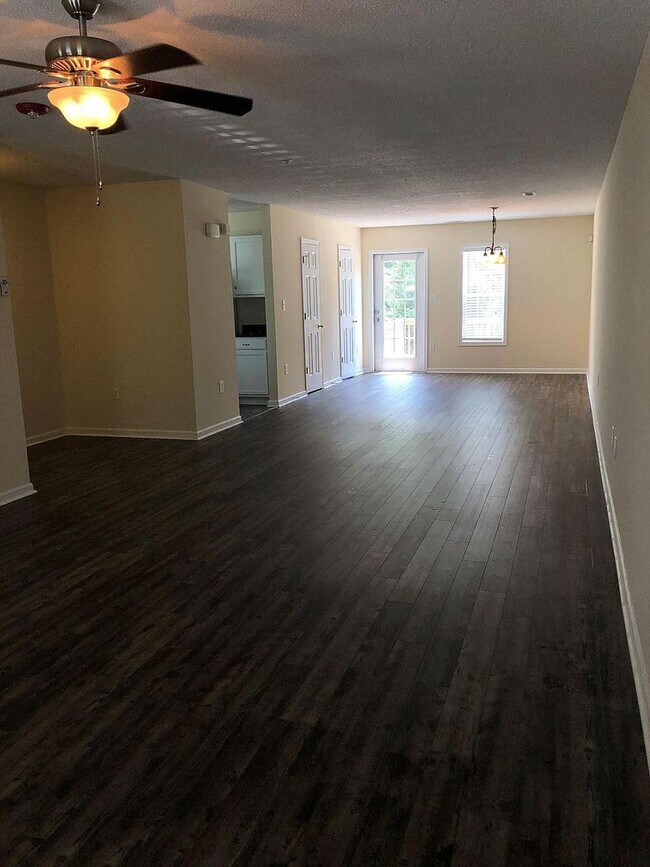 Family Room - 106 Locomotive Ln