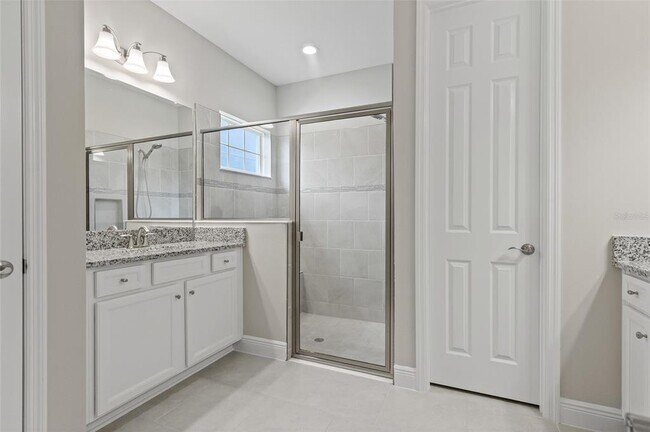 Building Photo - 5607 Limelight Dr