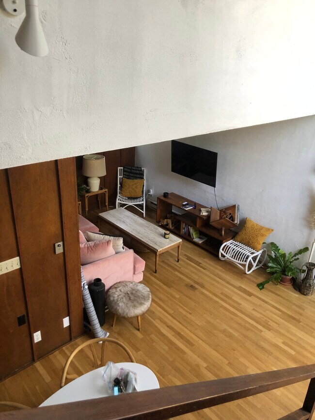Living room - 2216 6th St