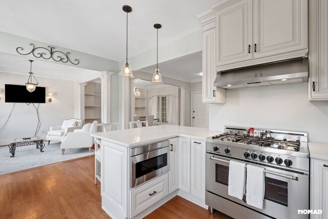 Building Photo - 31 Paces W Dr NW