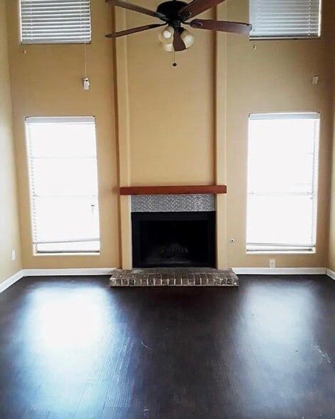 Building Photo - 5516 Boca Raton Blvd