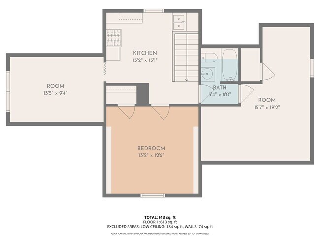 Building Photo - Spacious Upstairs Unit with 3 Flexible Rooms & Full Kitchen