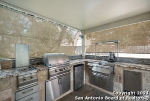 Building Photo - 24208 Bear Mountain