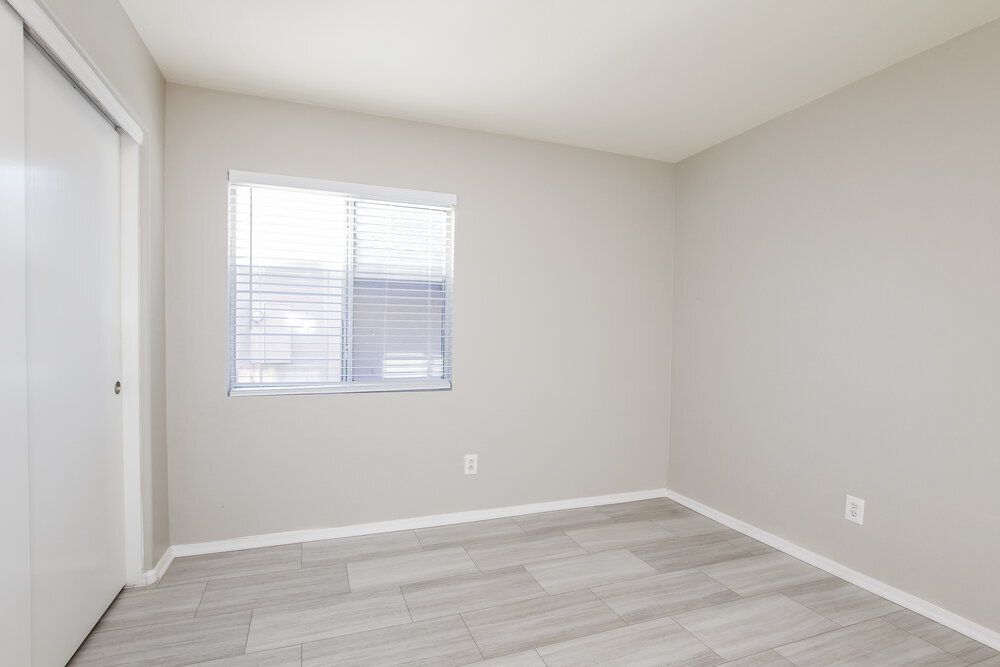 Building Photo - 12015 W Larkspur Rd