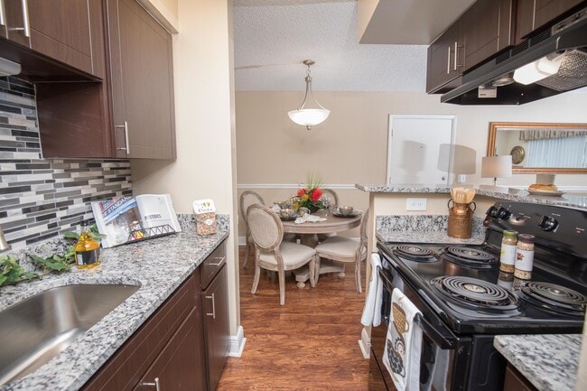 Building Photo - Magnolia Apartments