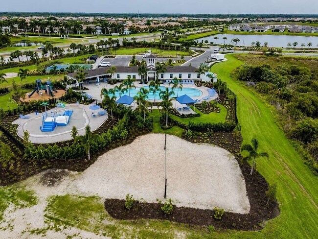 Building Photo - 12657 Promenade Estates Blvd