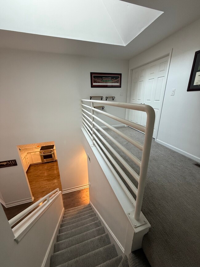 Building Photo - 4444 Lindell Blvd