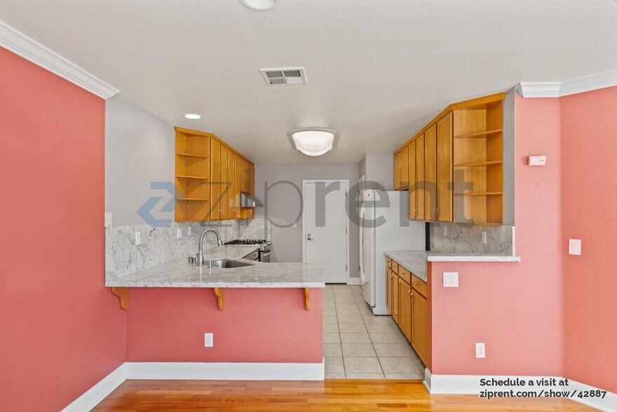 Building Photo - 350 Sutterwind Dr