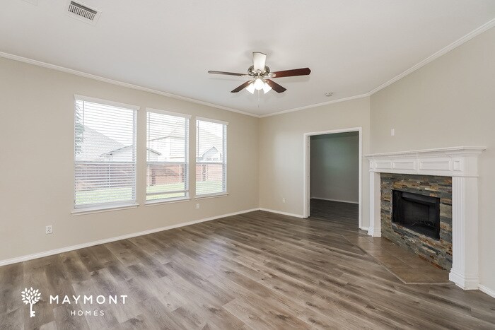 Building Photo - 237 Hilltop Dr