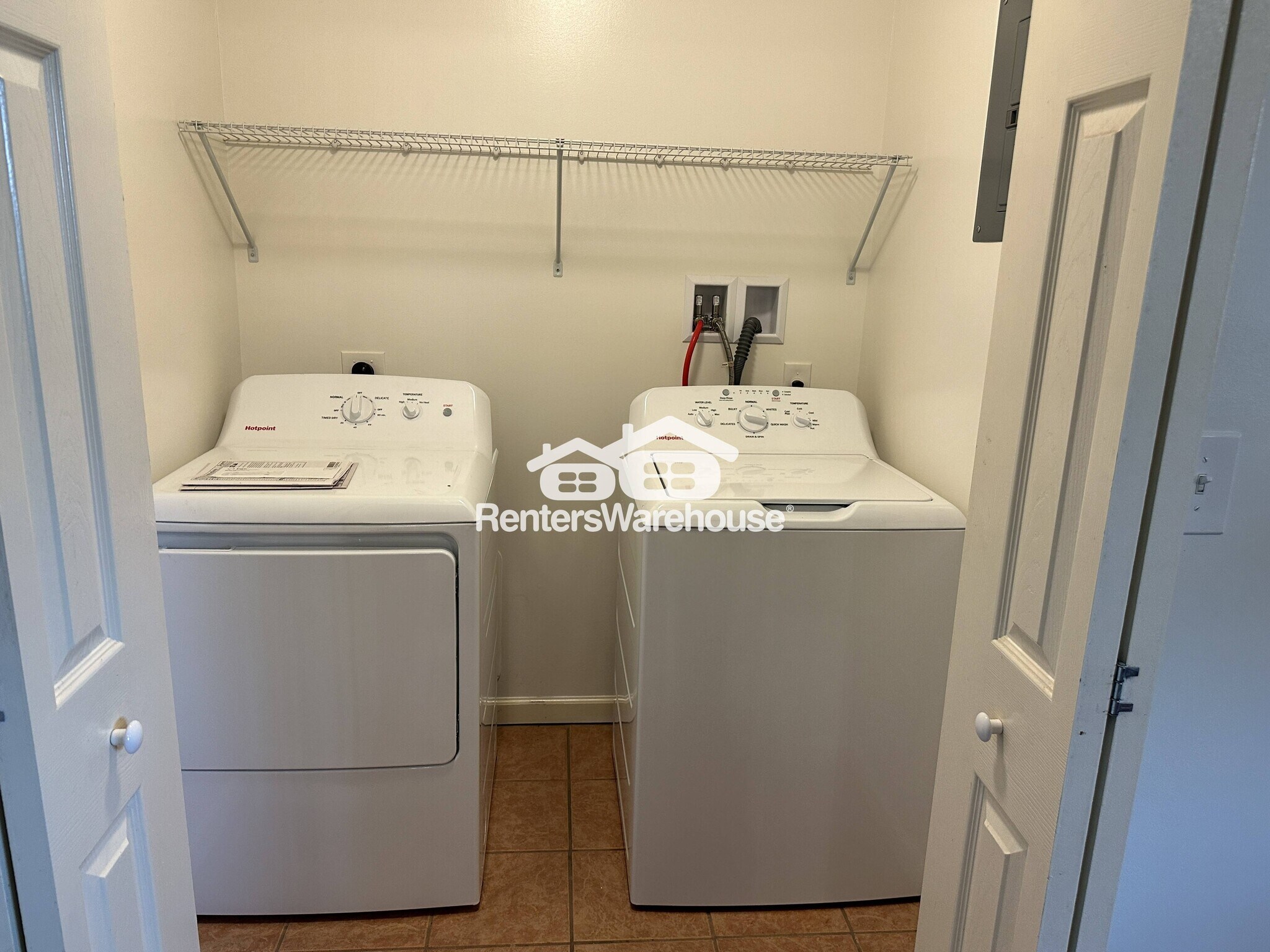 Building Photo - 17825 Falls Rd