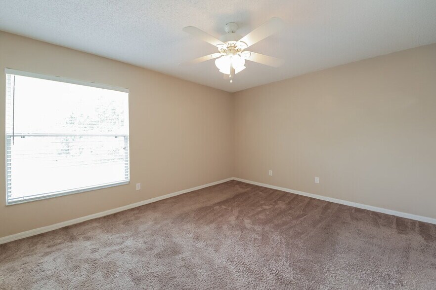 Building Photo - 13206 Moonflower Ct