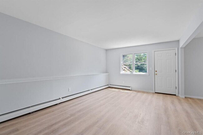 Building Photo - 49 Georgia St