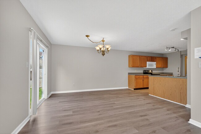 Building Photo - Light-Filled Fishers Home with Fenced Yard