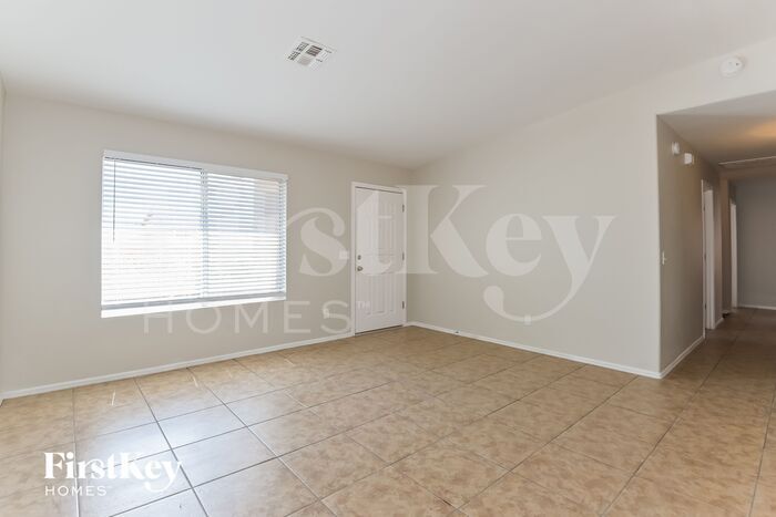 Building Photo - 4099 S Apache Well Dr