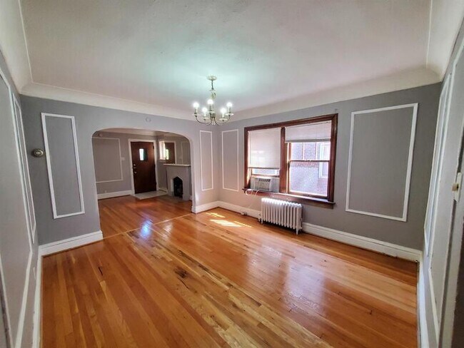 Building Photo - 7726 Gannon Ave