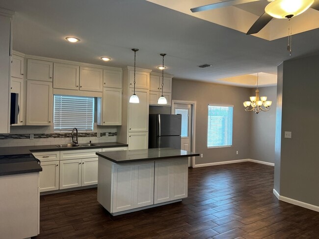 Building Photo - 3813 Whitewing Ave