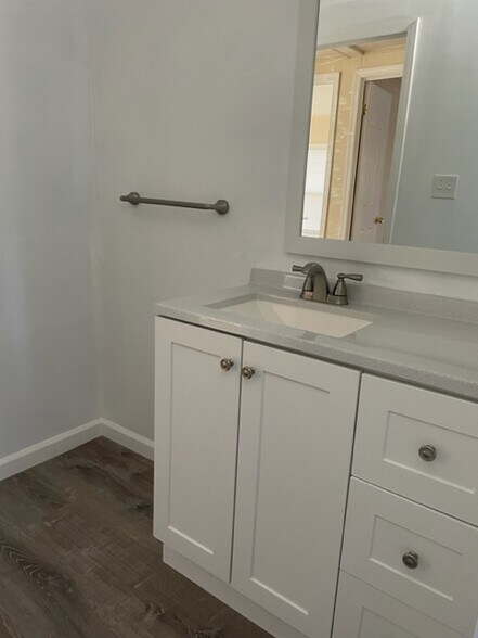 Bathroom 2 - 3302 Philadelphia Rd