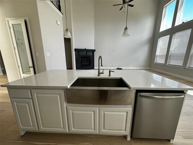 Building Photo - 7208 Redwood Rd