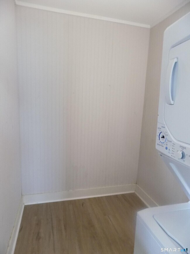 Building Photo - 182 West St