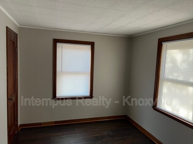 Building Photo - 4450 Galbraith School Rd