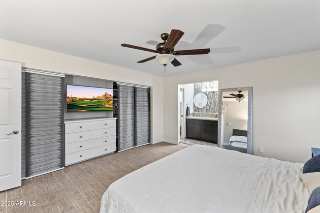 Building Photo - 5245 E Acoma Dr