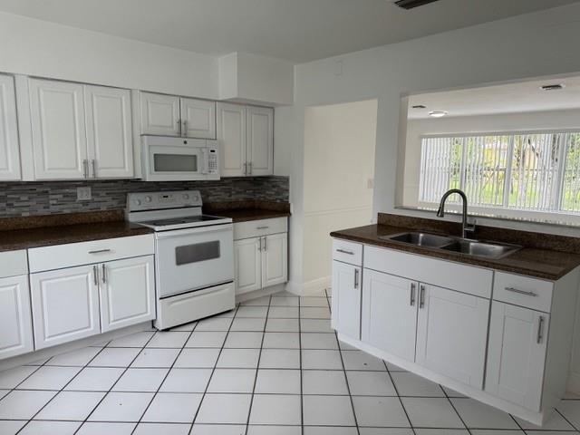 Building Photo - 6884 NW 14th St