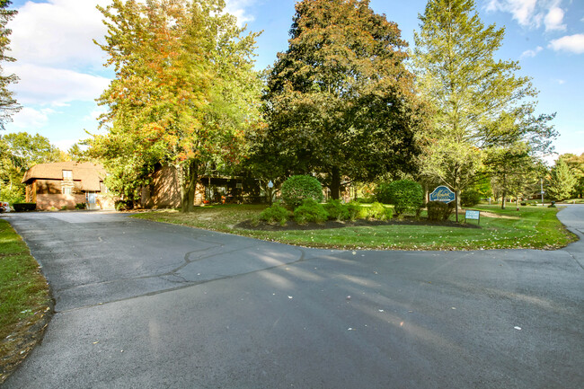 Building Photo - Mohawk Village