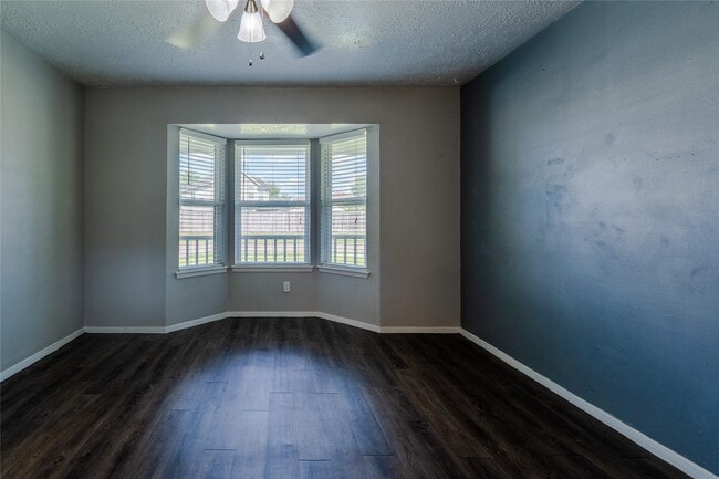 Building Photo - 2027 Alabama St