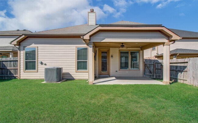 Building Photo - 18707 Naples Ridge Ct