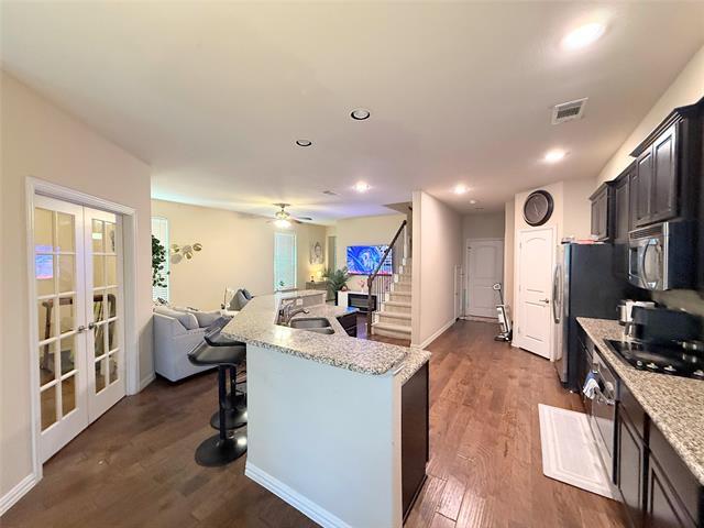 Building Photo - 880 Merino Drive