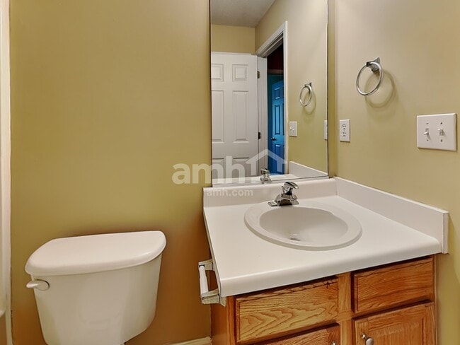Building Photo - 273 Stone Meadow Ct