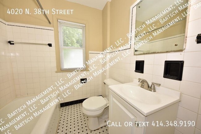 Building Photo - 4020 N 38th St