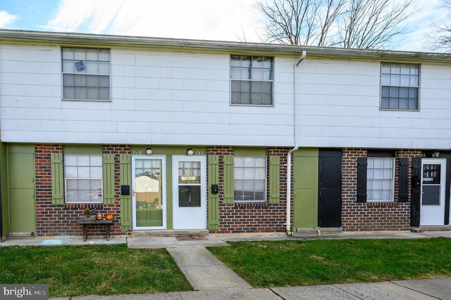 Building Photo - 117 Roberta Jean Ave