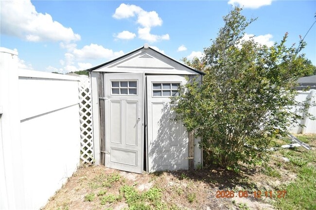Building Photo - 10924 Subtle Trail Dr