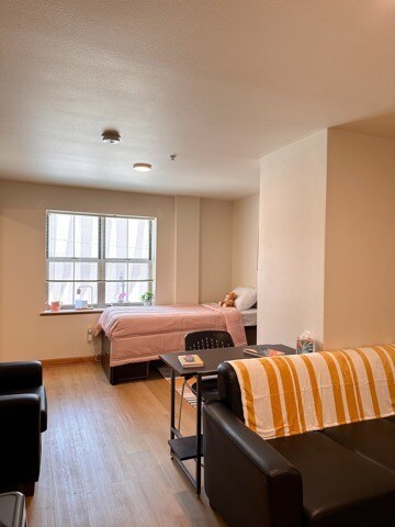 Model Unit-Studio - Varsity Campus Apartments