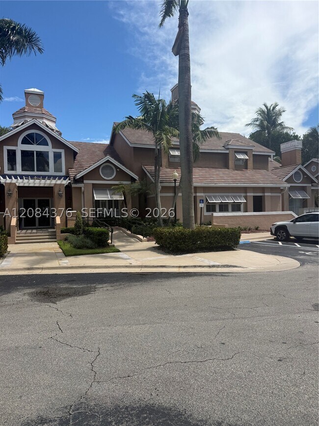 Building Photo - 15680 SW 106th Ln