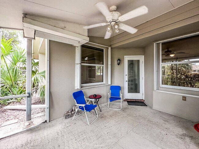 Building Photo - 3662 SW Sunset Trace Cir