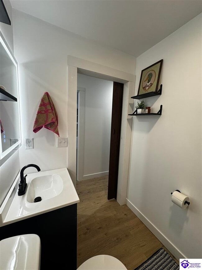 Building Photo - 564 St John Church Rd