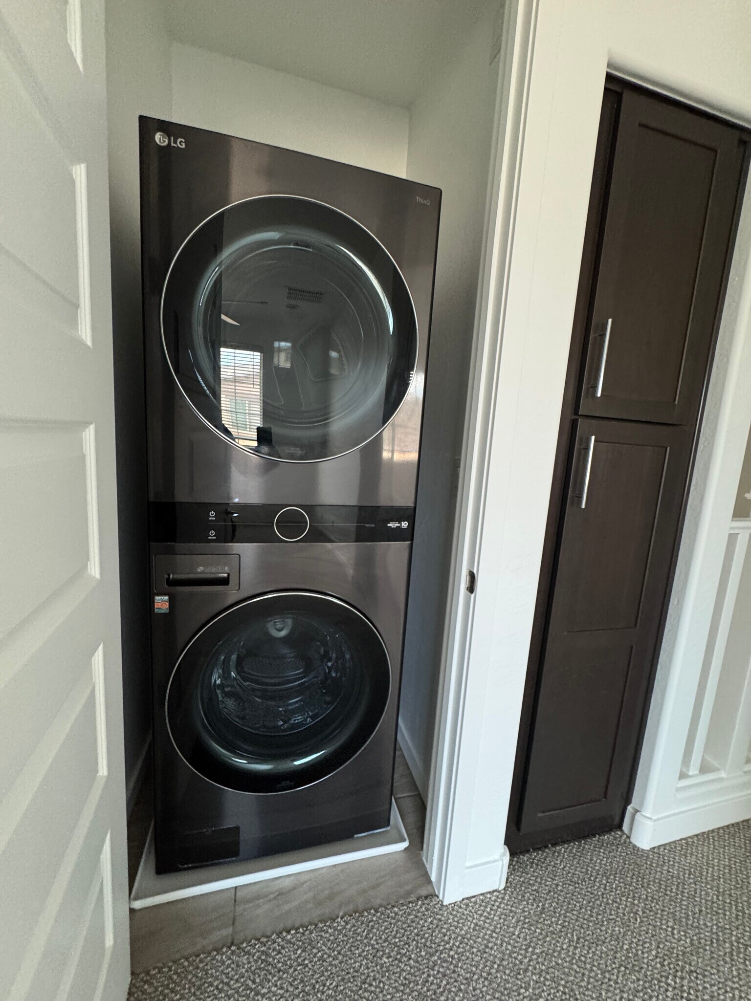 Building Photo - 4100 S Pinelake Way