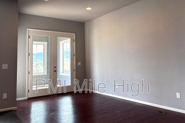 Building Photo - 16976 W 85th Ln