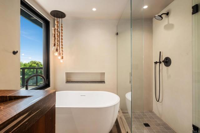 Building Photo - 255 Patty Hill Dr