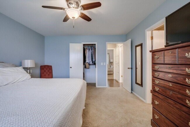 Building Photo - 1332 Chimney Hill Rd