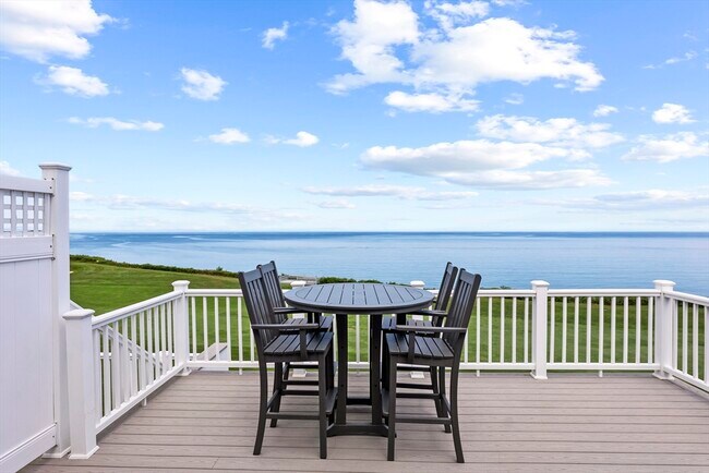 Primary Photo - 64 Cliffside Dr