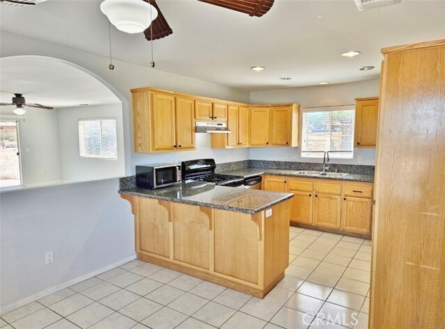 Building Photo - 74209 Cactus Dr