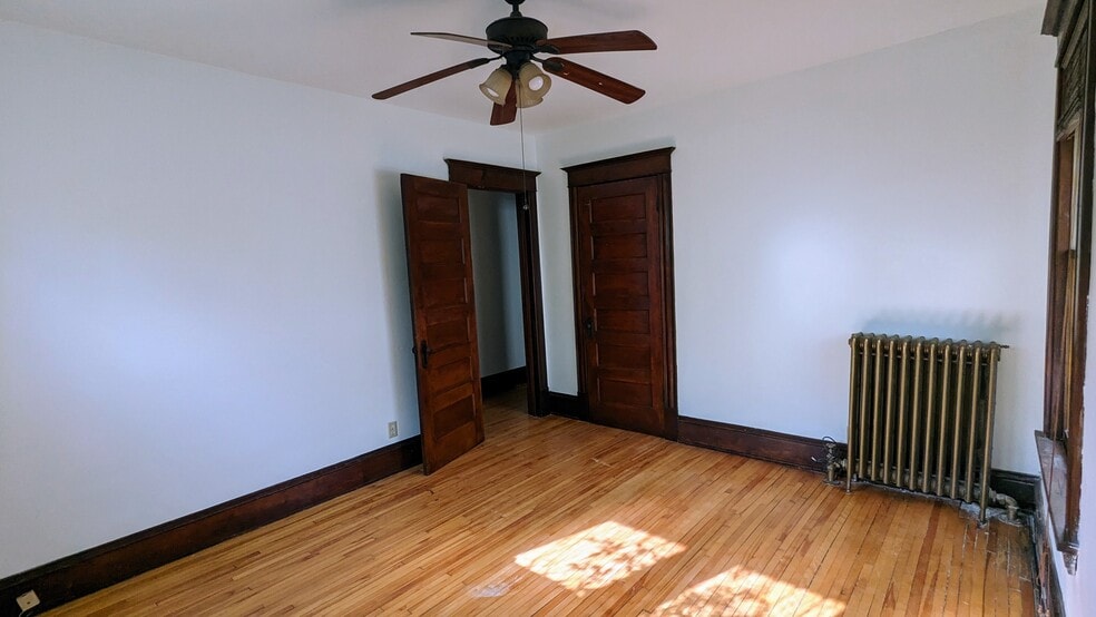 Bedroom 1 - 3017 Knox Ave S