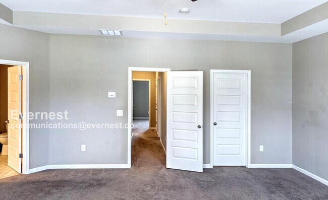 Building Photo - 6826 Dharma Lp