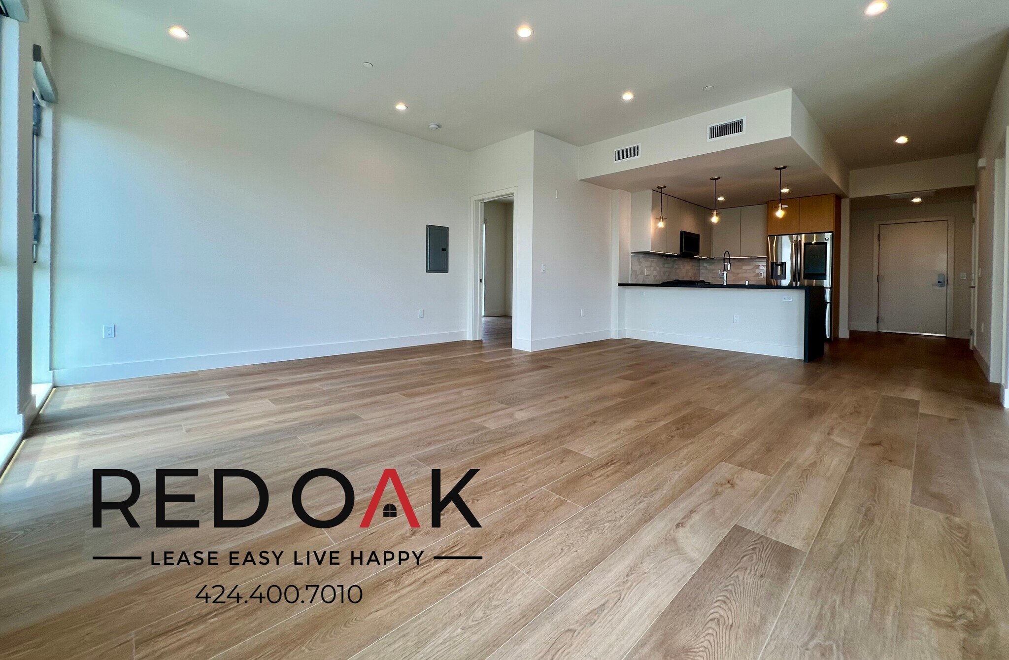 Building Photo - 1001 N Fairfax Ave