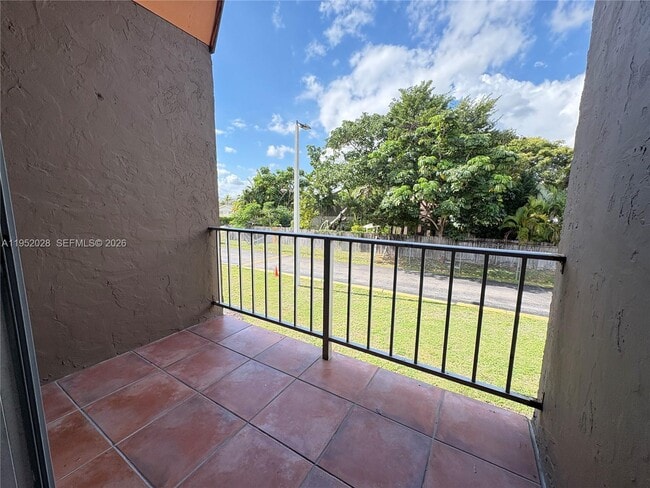 Building Photo - 9453 SW 76th St