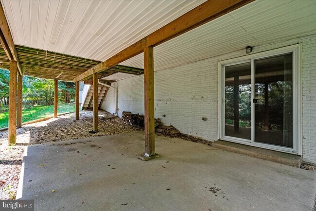 Building Photo - 11811 Dinwiddie Dr