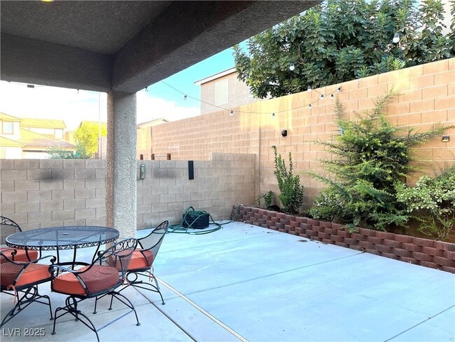 Building Photo - 539 Moses Lake Ct